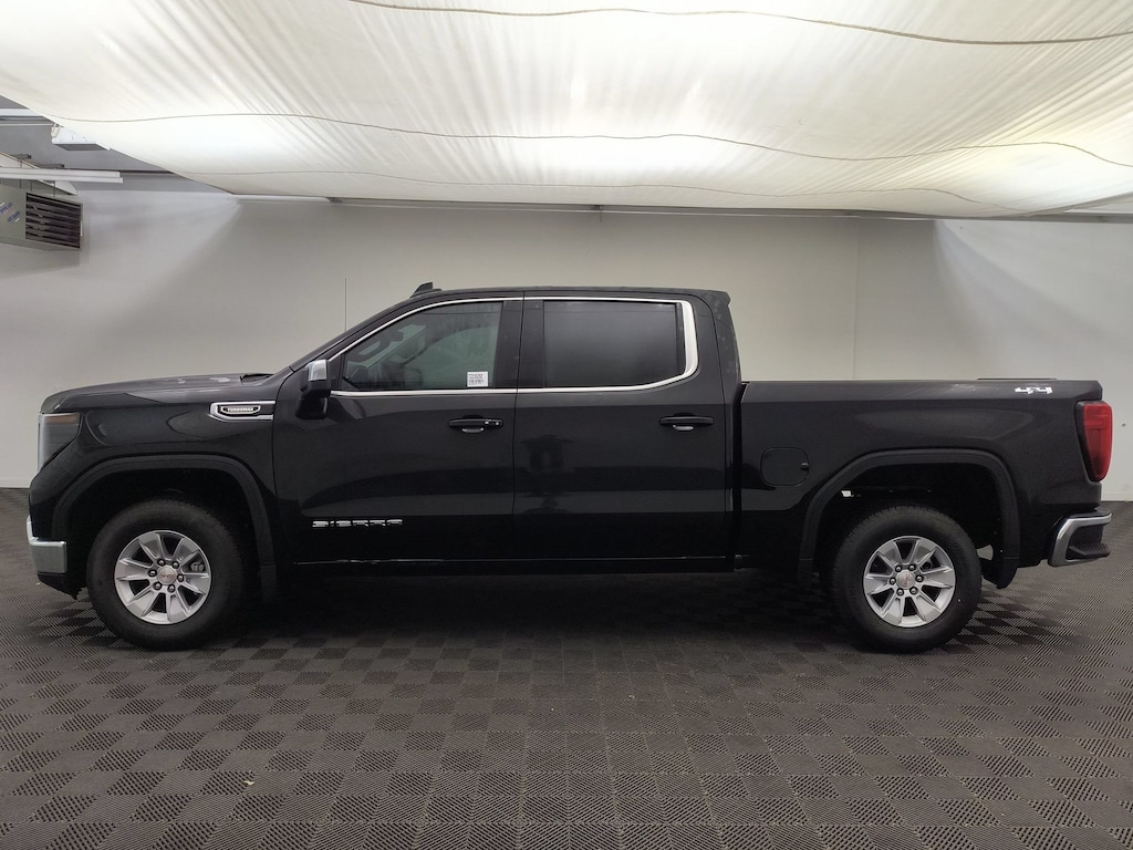 New 2026 GMC Sierra 1500 SLE Crew Cab
