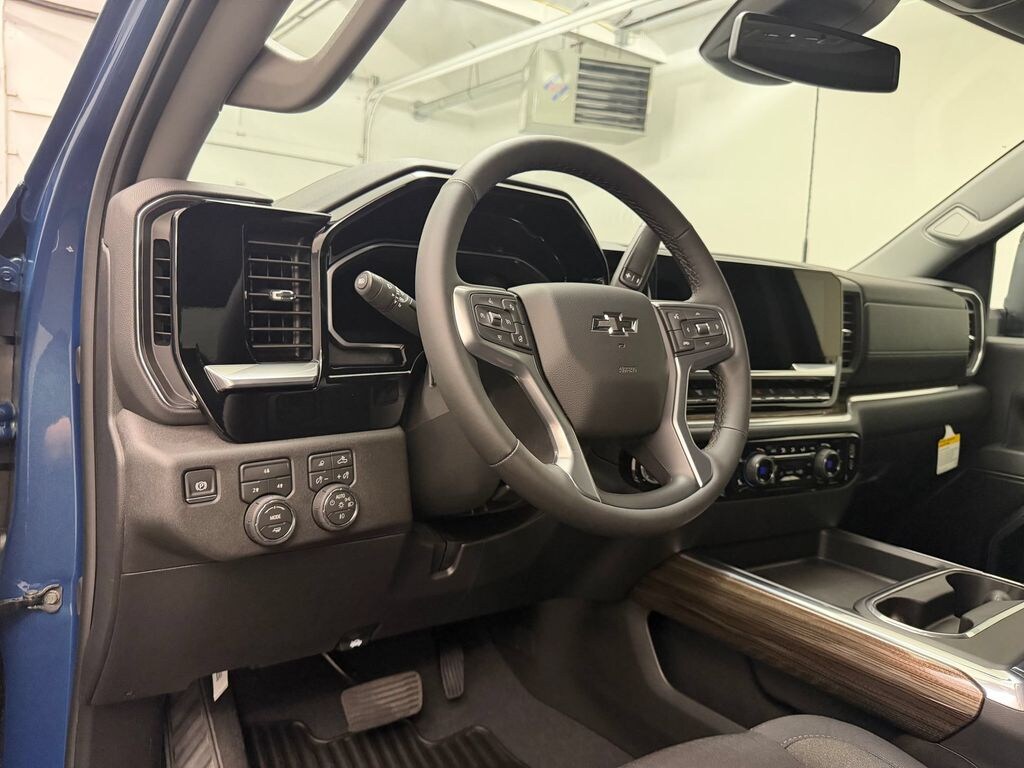 New 2026 Chevrolet Silverado 2500 LT Crew Cab