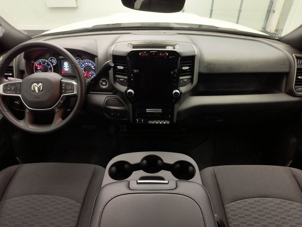 2025 RAM 2500 Tradesman - Photo 13