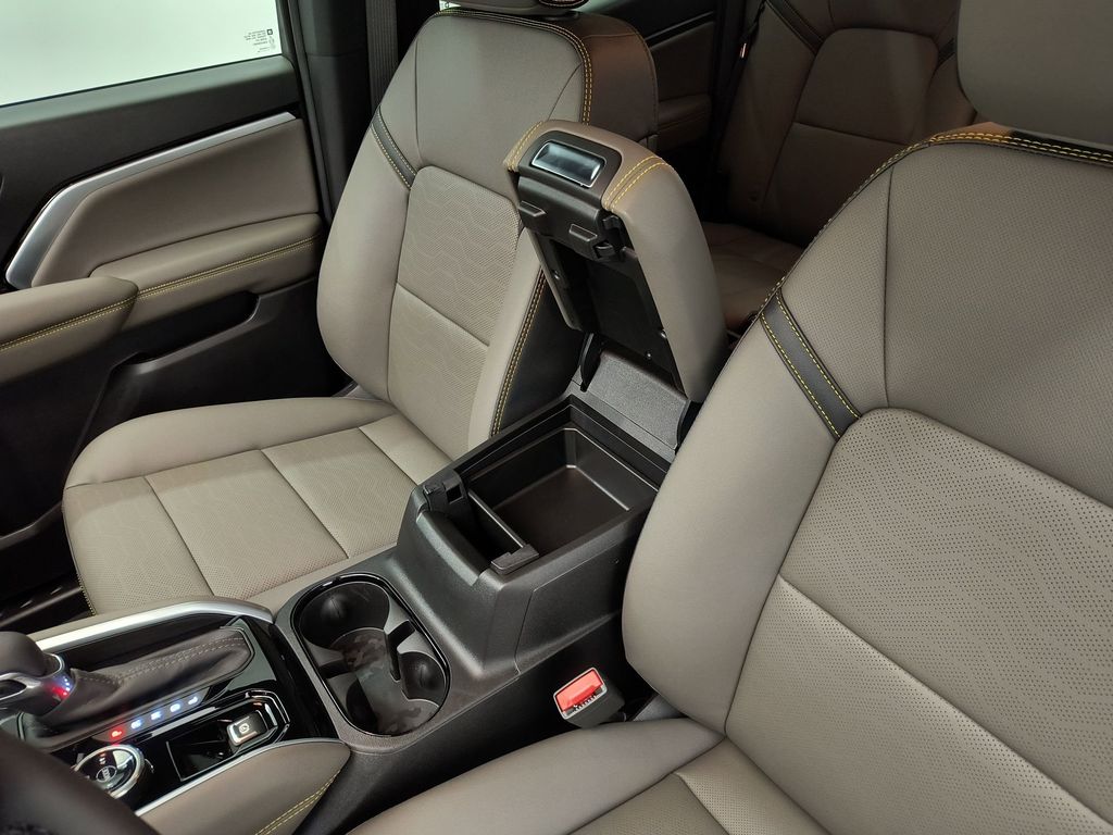 2026 Chevrolet Colorado ZR2 - Photo 27