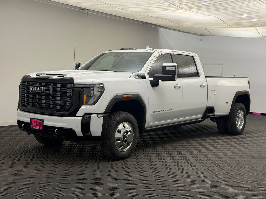 New 2026 GMC Sierra 3500 Denali Ultimate DRW Crew Cab