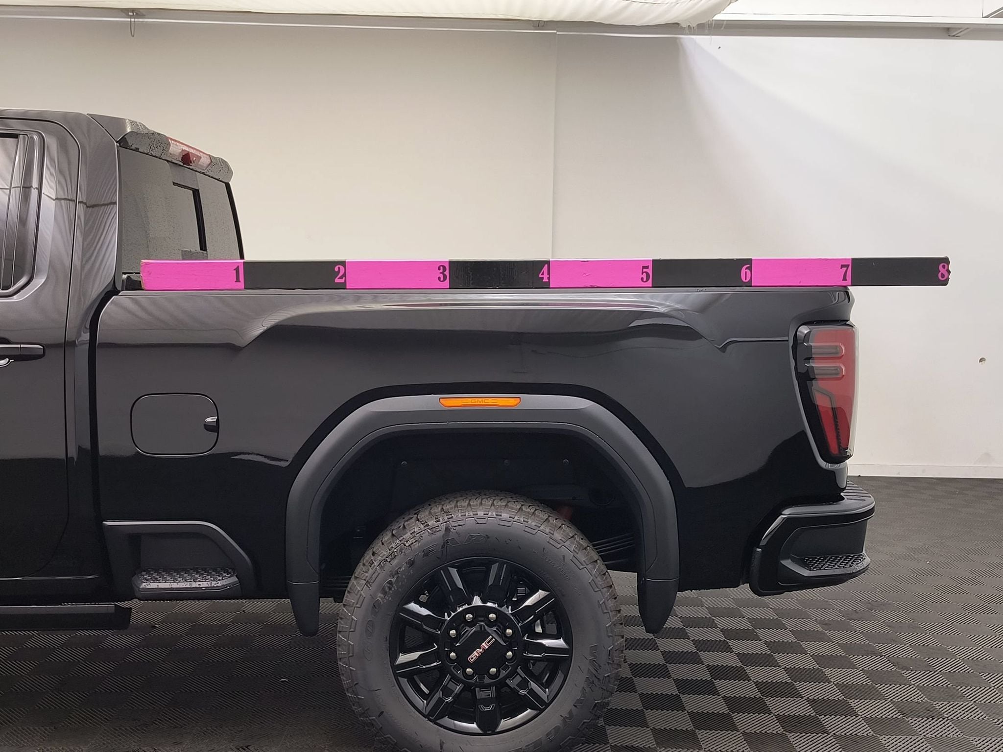 2026 GMC Sierra 2500HD AT4 - Photo 8