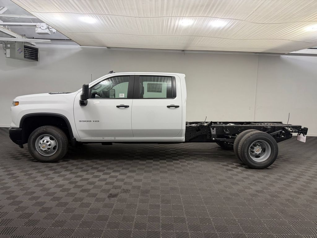 New 2026 Chevrolet Silverado 3500 Work Truck Crew Cab