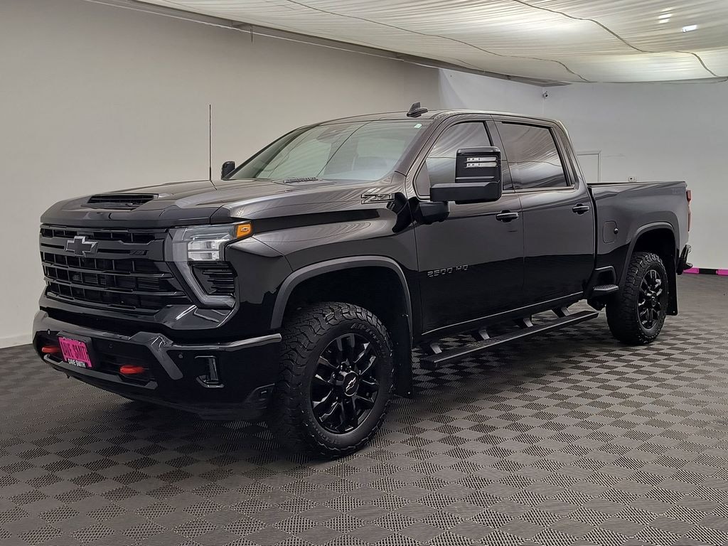 Used 2025 Chevrolet Silverado 2500 LTZ Truck Crew Cab
