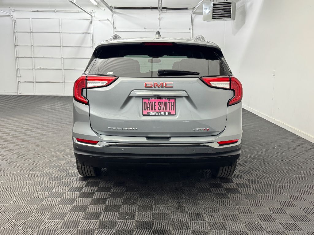 2023 Gmc Terrain AT4 photo 2