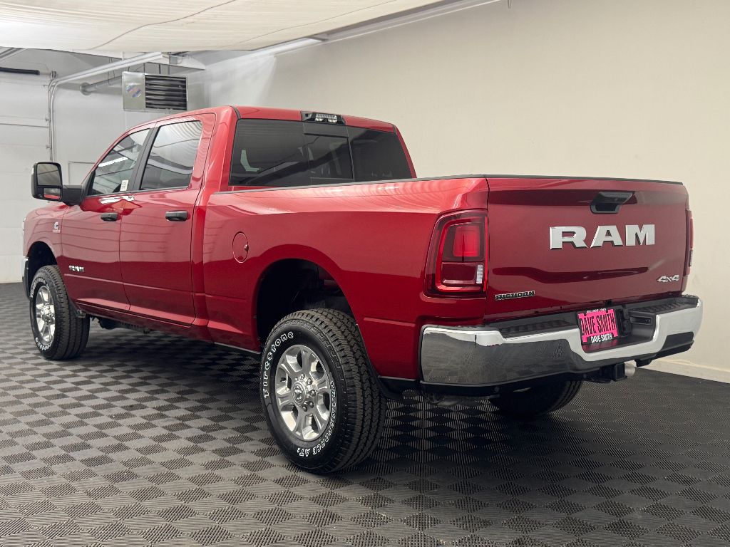 2025 Ram 2500 Big Horn photo 3