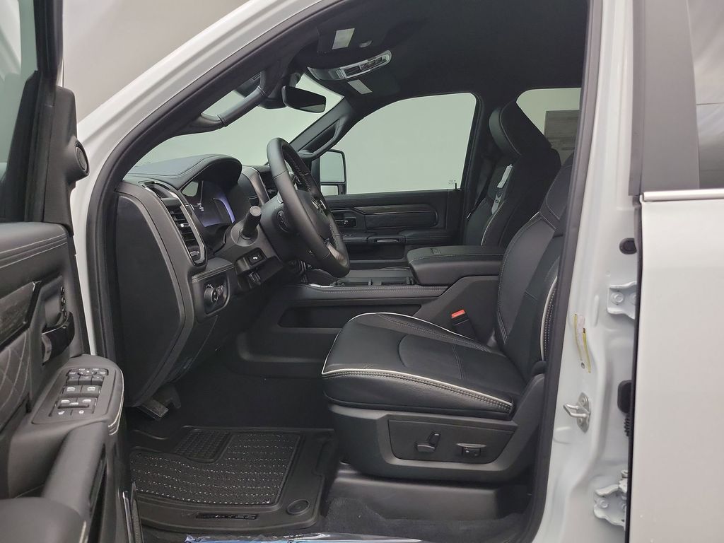 2026 Ram 3500 Limited photo 4