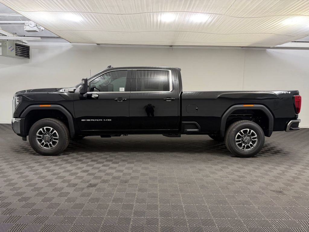 New 2026 GMC Sierra 3500 SLE Crew Cab