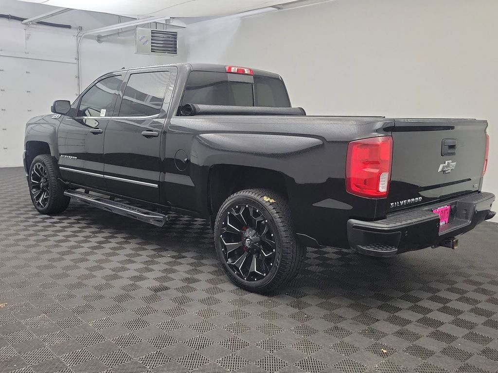Used 2018 Chevrolet Silverado 1500 LTZ w/2LZ Truck Crew Cab