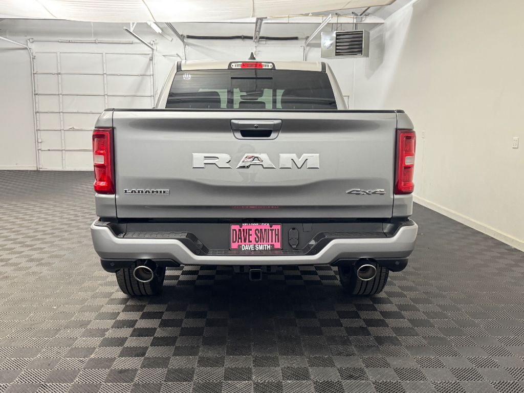 2025 Ram 1500 Laramie photo 4