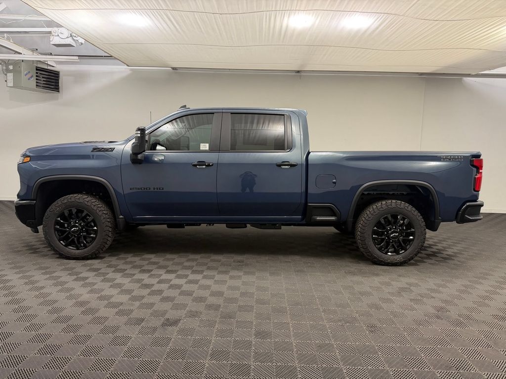 New 2026 Chevrolet Silverado 2500 LT Crew Cab