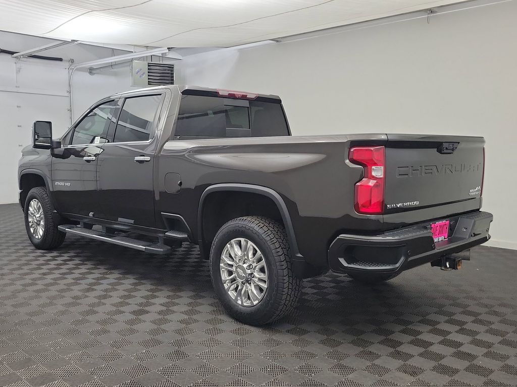 2020 Chevrolet Silverado 2500HD High Country photo 3