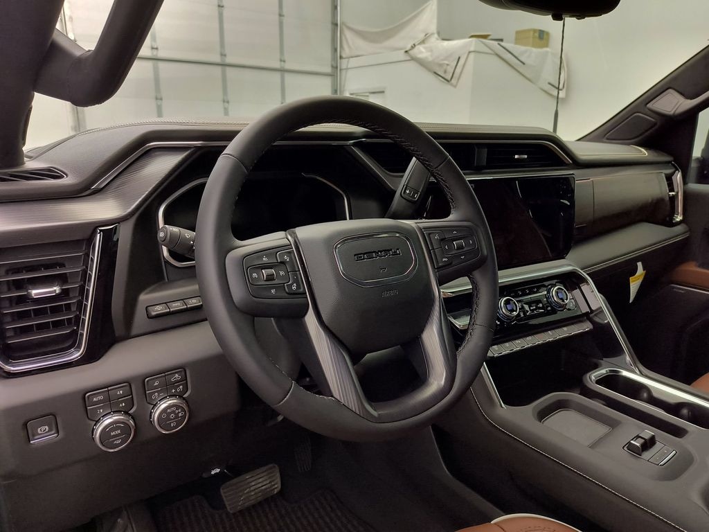 New 2026 GMC Sierra 3500 Denali Ultimate DRW Crew Cab