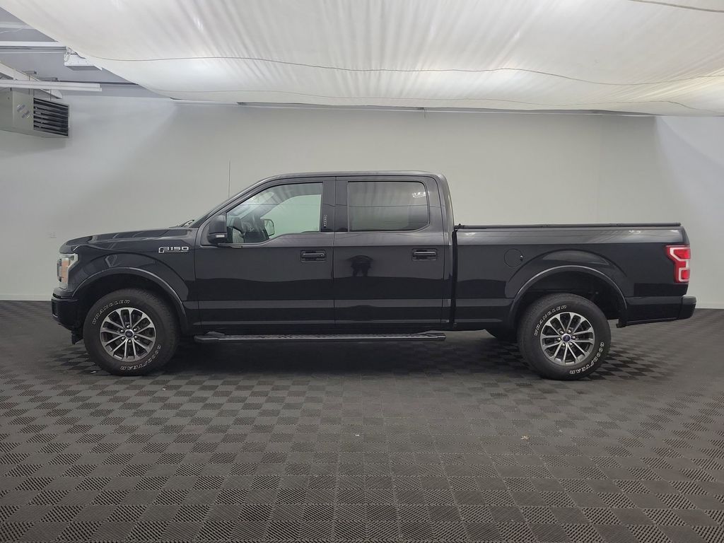 2019 Ford F-150 XLT photo 2