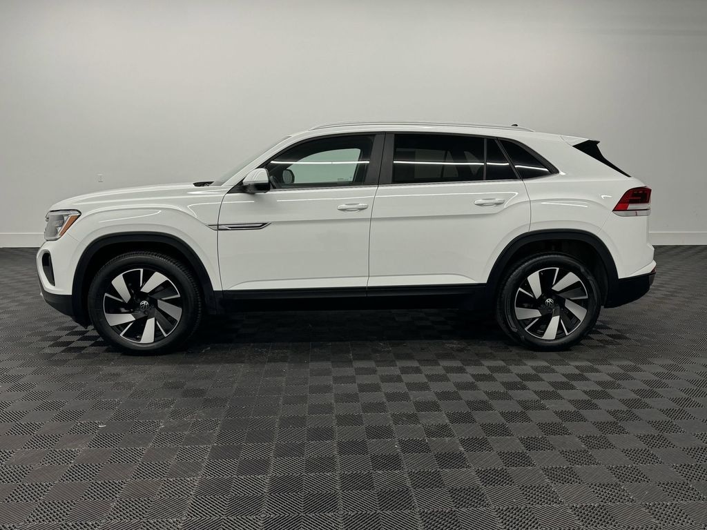 Used 2024 Volkswagen Atlas Cross Sport 2.0T SE w/Technology SUV