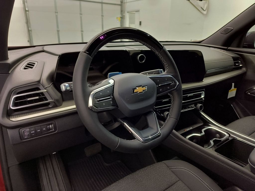 New 2026 Chevrolet Traverse AWD LT Sport Utility