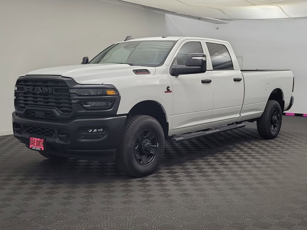 2025 Ram 3500 Tradesman photo 2