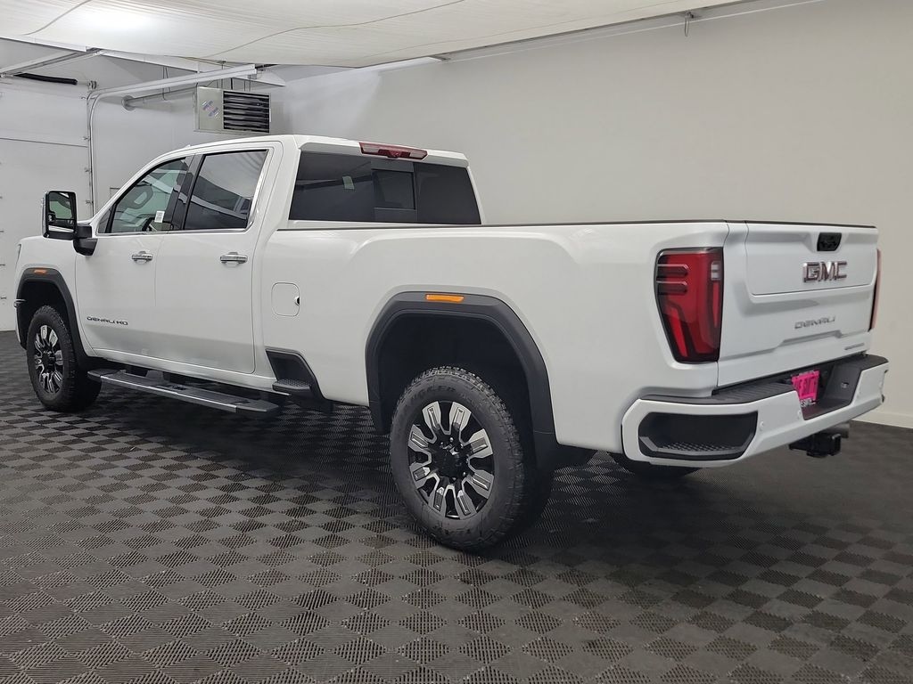 New 2026 GMC Sierra Denali Crew Cab