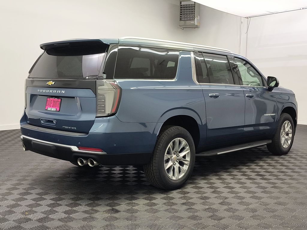 2026 Chevrolet Suburban Premier - Photo 9