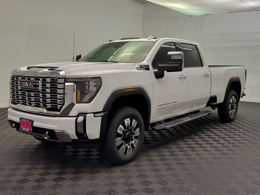 New 2026 GMC Sierra Denali Crew Cab