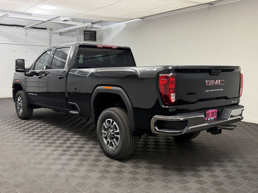 New 2026 GMC Sierra 3500 SLE Crew Cab