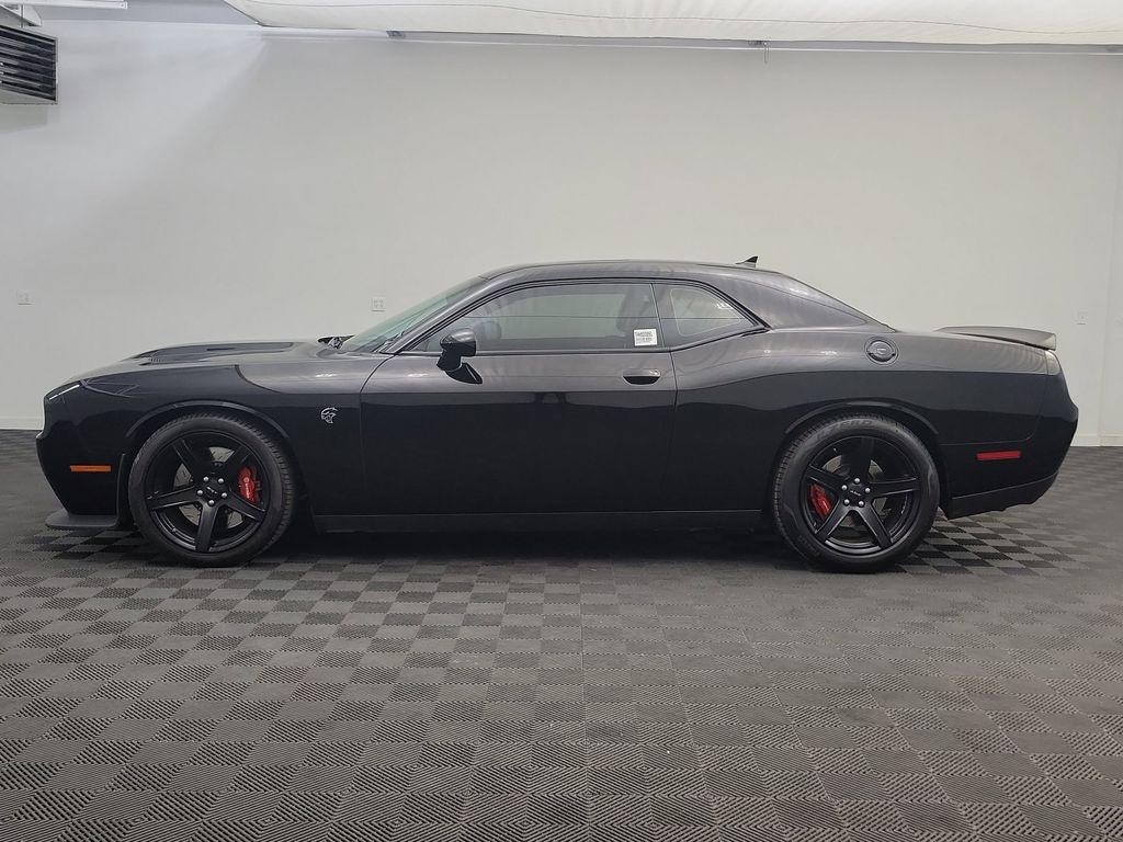 Used 2017 Dodge Challenger SRT Hellcat Coupe
