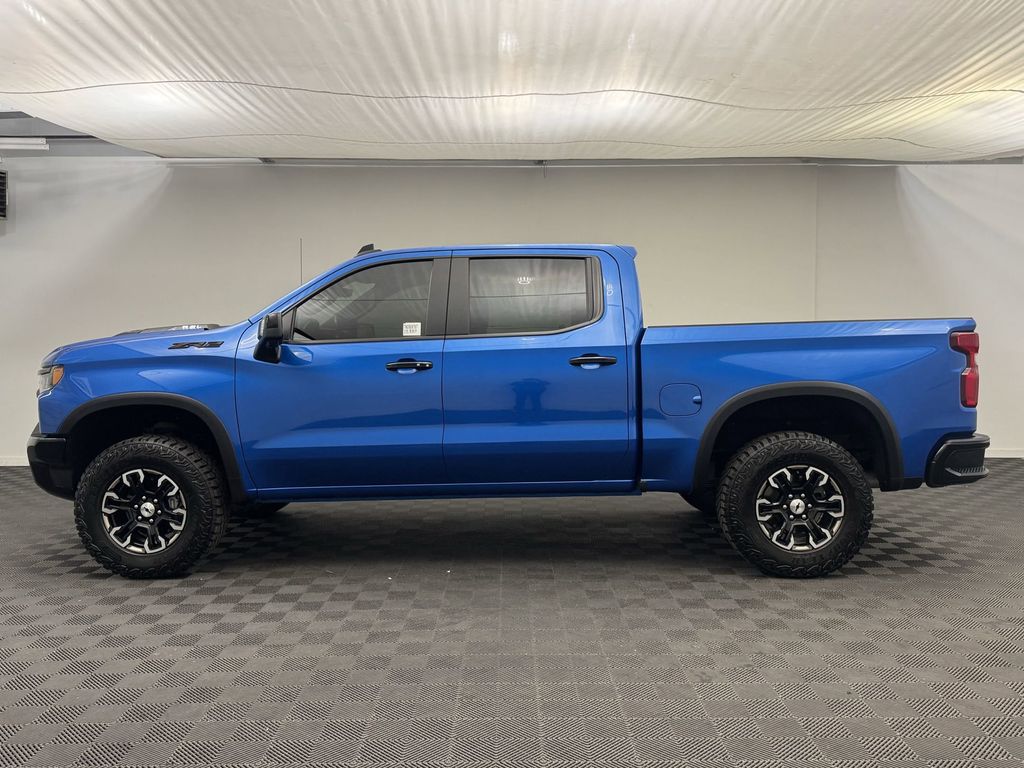 2022 Chevrolet Silverado 1500 ZR2 photo 2