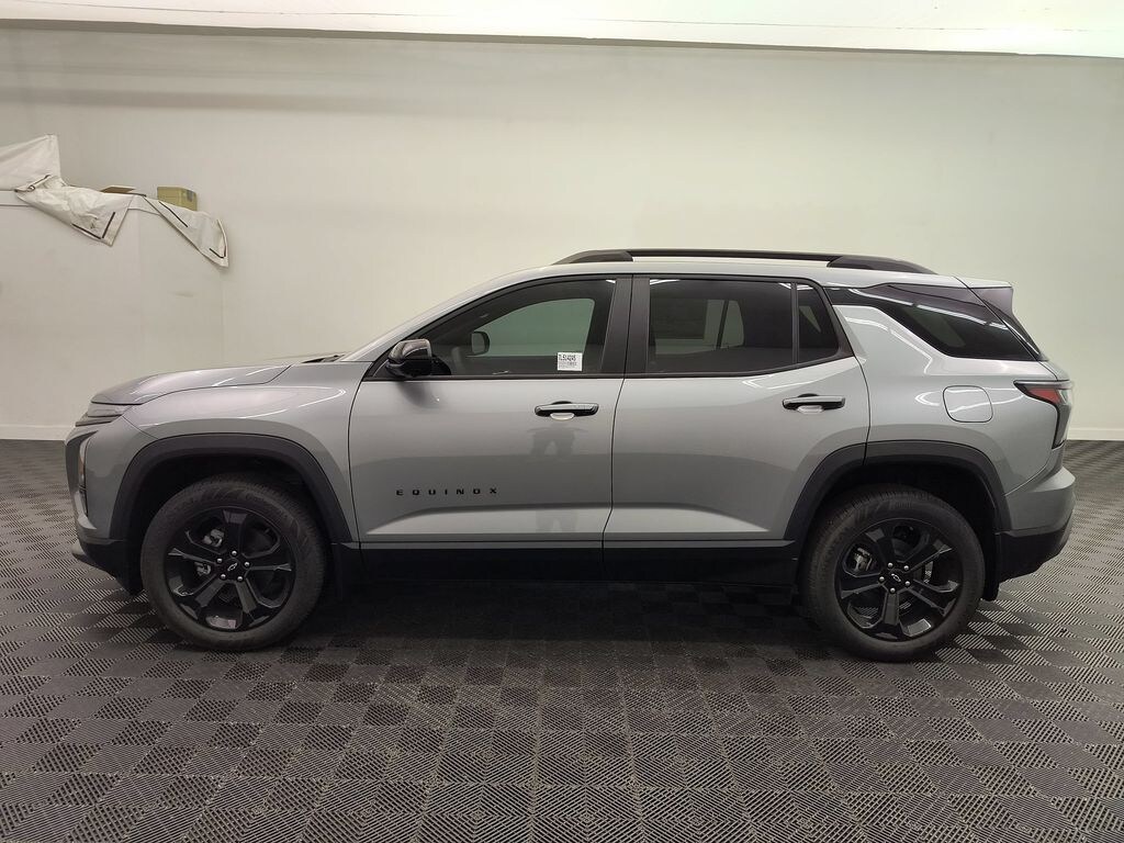 New 2026 Chevrolet Equinox FWD LT Sport Utility