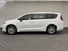2025 Chrysler Pacifica Select Passenger Van