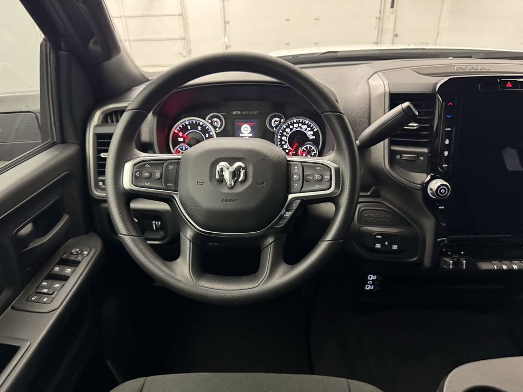 2025 Ram 3500 Tradesman photo 4
