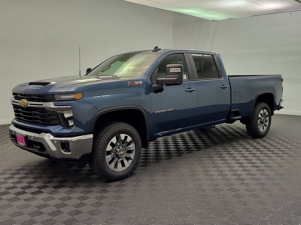 New 2026 Chevrolet Silverado 2500 LT Crew Cab