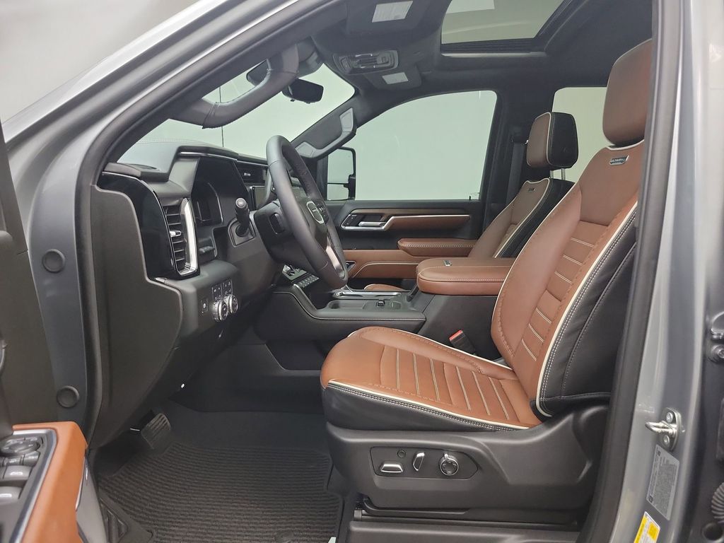 2024 Gmc Sierra 2500 Denali Ultimate photo 4