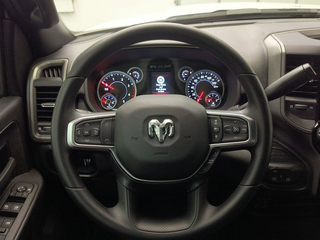 2025 RAM 2500 Tradesman - Photo 13