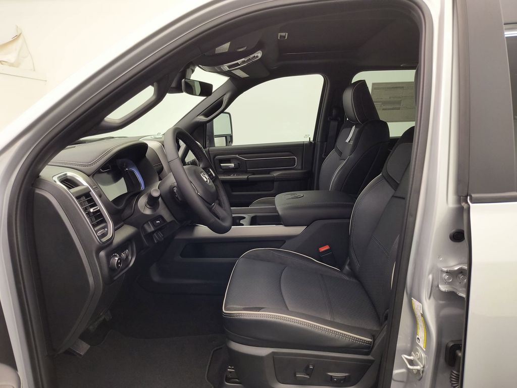 2026 Ram 3500 Laramie photo 4
