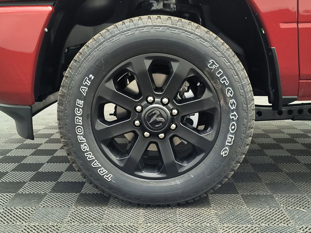 2026 RAM 3500 Laramie - Photo 9