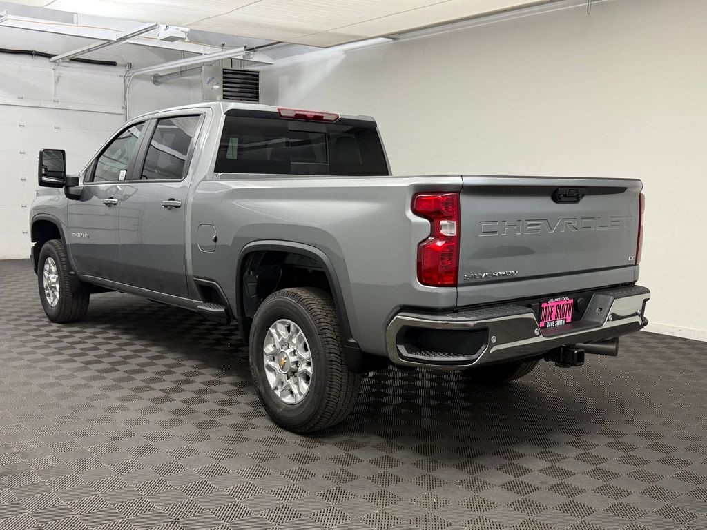 New 2026 Chevrolet Silverado 2500 LT Crew Cab