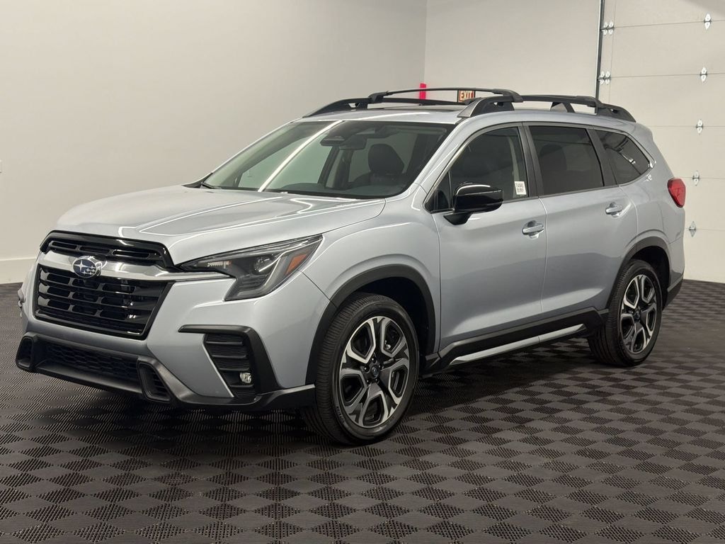 Used 2024 Subaru Ascent Limited 8-Passenger SUV
