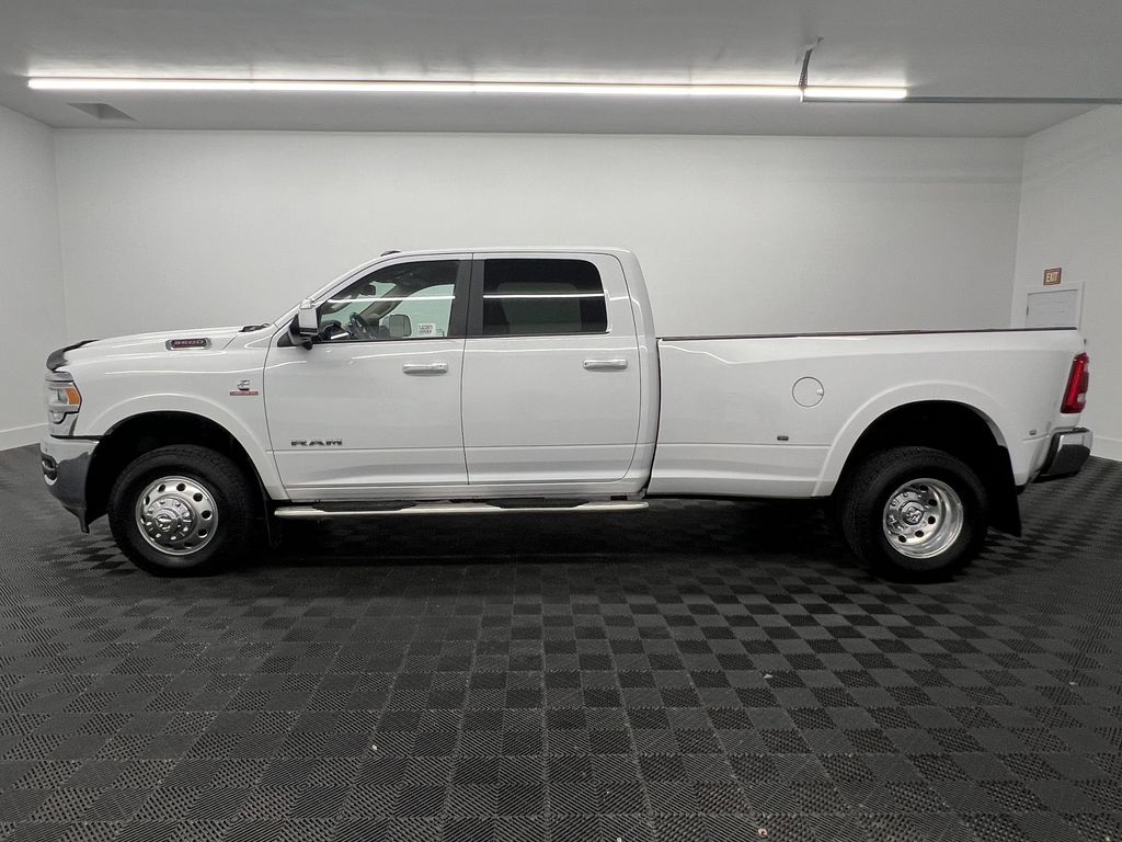 2020 Ram 3500 Laramie photo 2