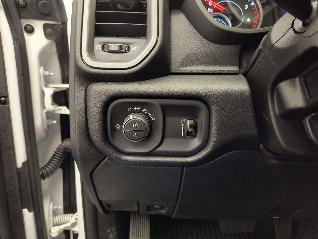 2025 RAM 2500 Tradesman - Photo 26