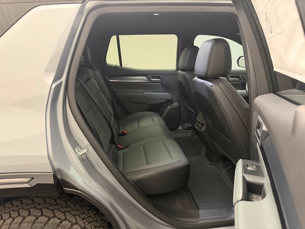 2027 GMC Terrain AT4 - Photo 29