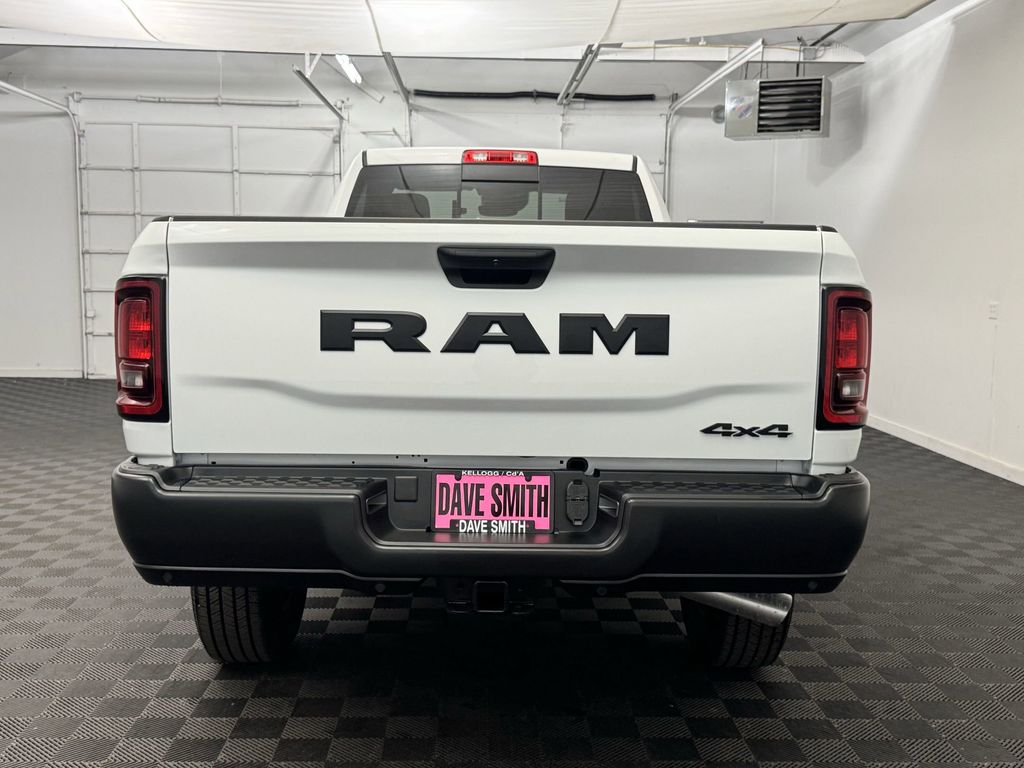 2025 Ram 3500 Tradesman photo 4