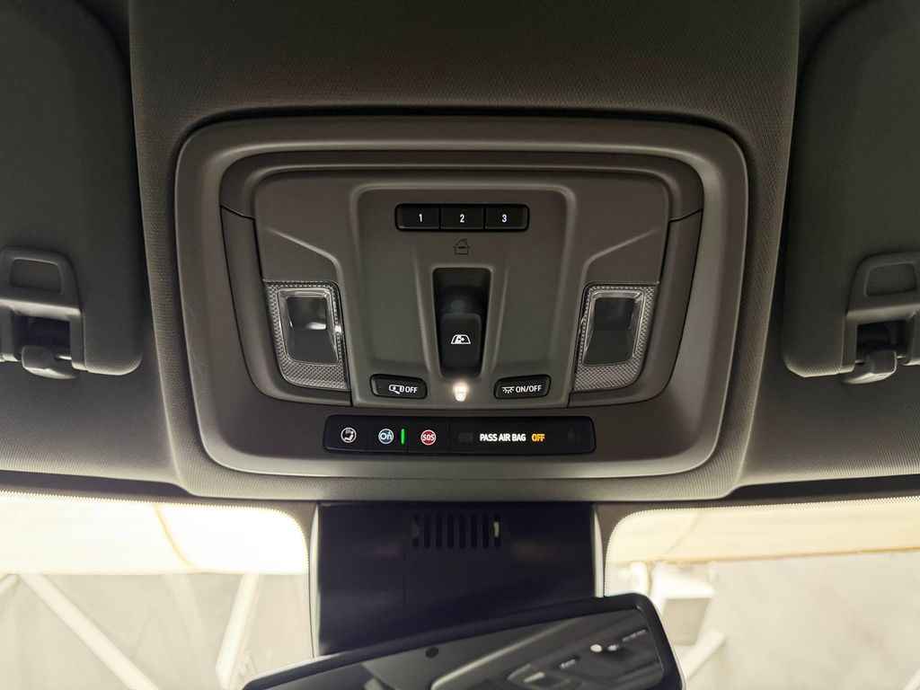2026 GMC Sierra 3500HD Denali - Photo 14