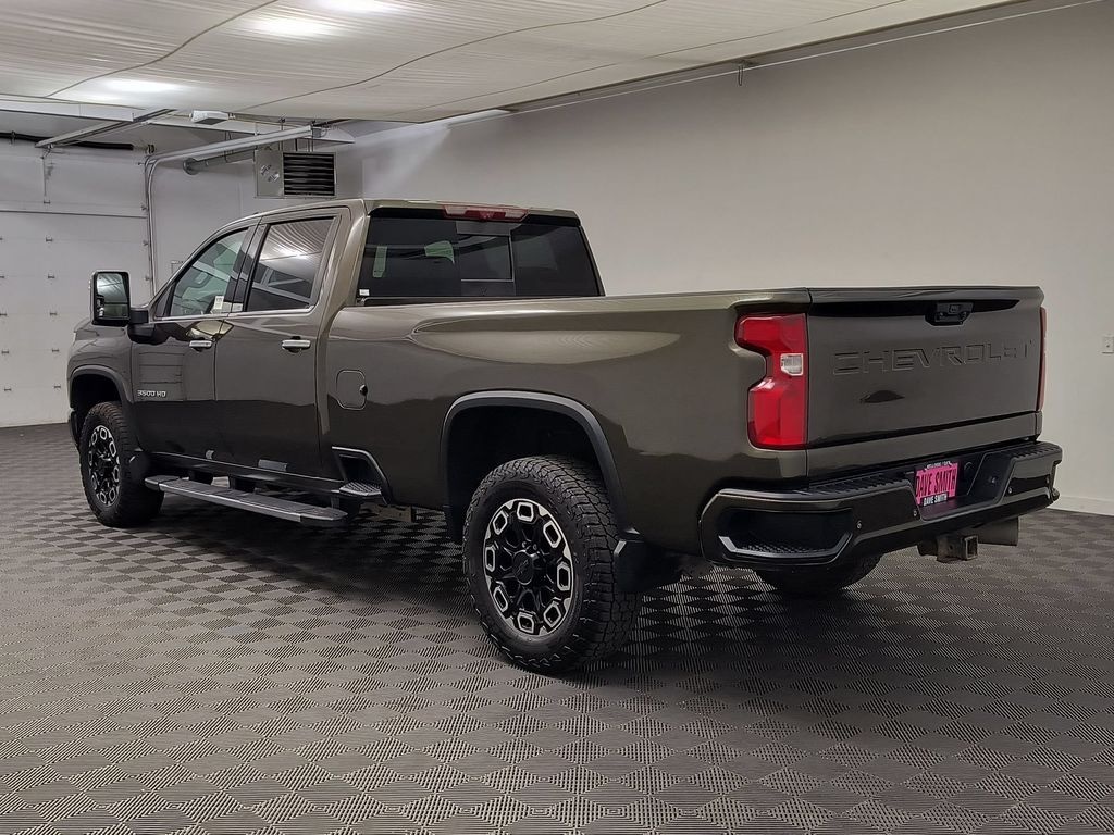Used 2022 Chevrolet Silverado 3500 High Country Truck Crew Cab