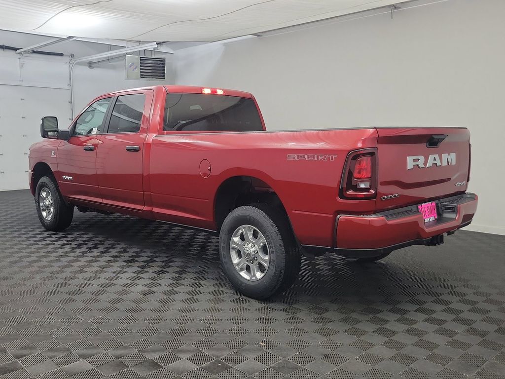 2026 Ram 3500 Big Horn photo 3