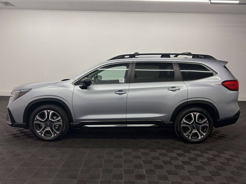 Used 2024 Subaru Ascent Limited 8-Passenger SUV