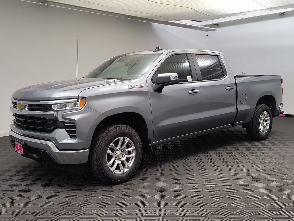 New 2026 Chevrolet Silverado LT Crew Cab