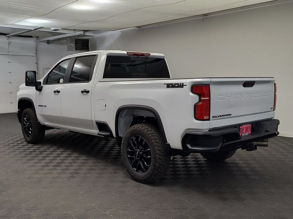 New 2026 Chevrolet Silverado 2500 LT Crew Cab