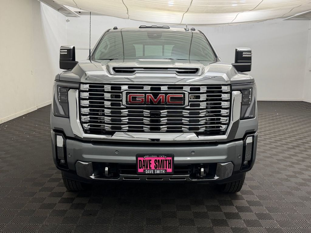 2026 GMC Sierra 3500HD Denali - Photo 6