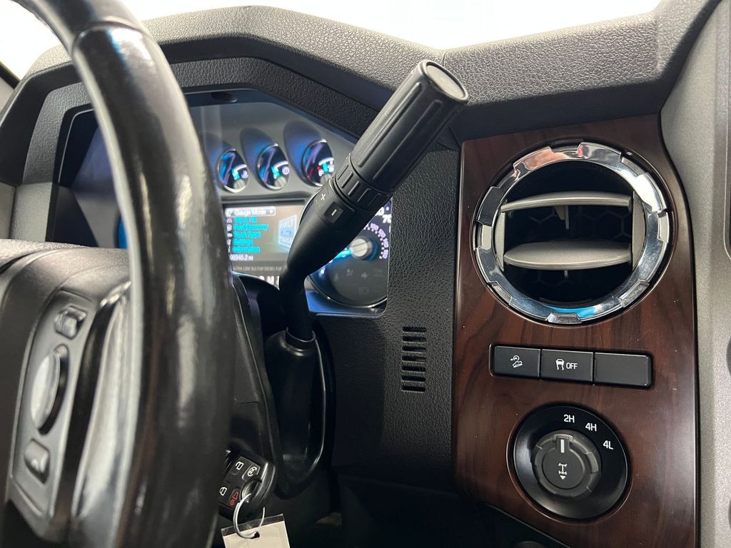 Used 2016 Ford F-350 Super Duty Truck Crew Cab