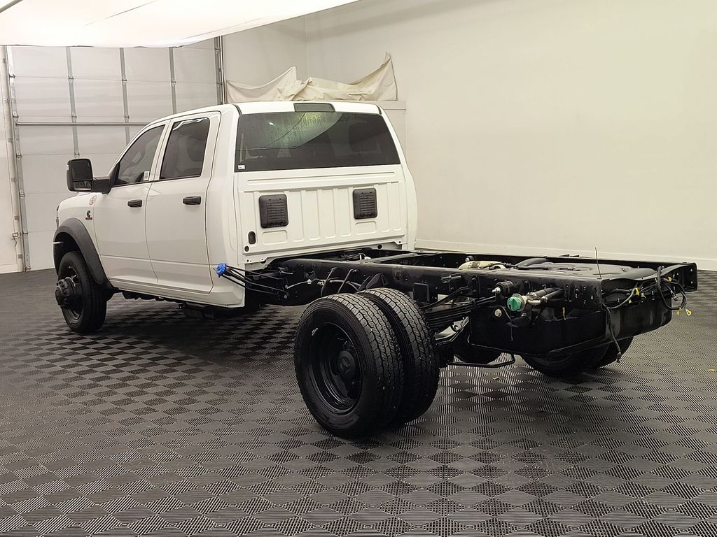 2025 Ram 4500 photo 3